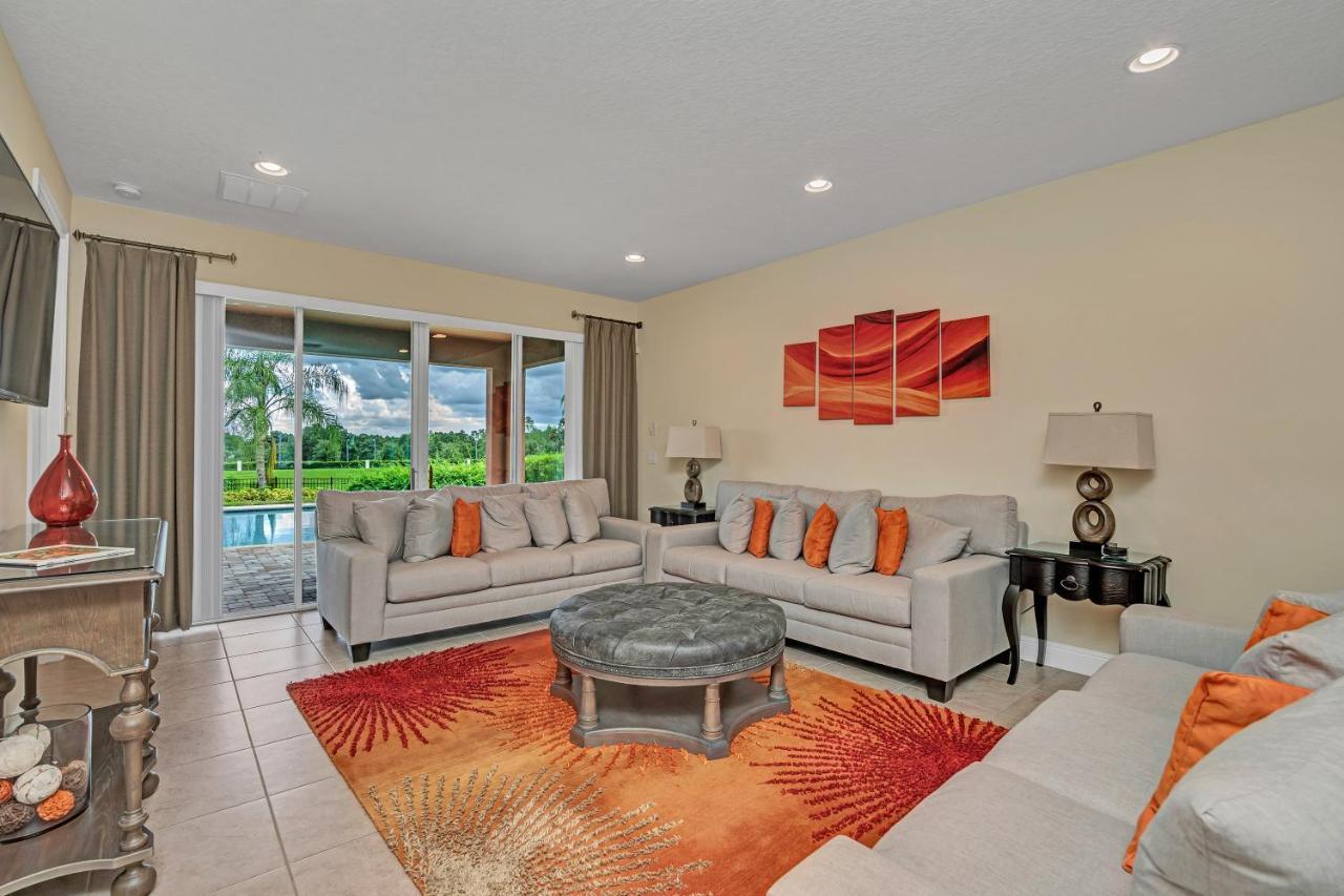 Modern Wprivate Pool And Air Hockey Table Hébergement de vacances Orlando